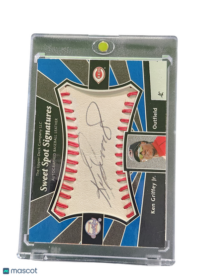 2005 Upper Deck  Signatures Ken Griffey Jr. #SS-KG Auto Baseball Leather