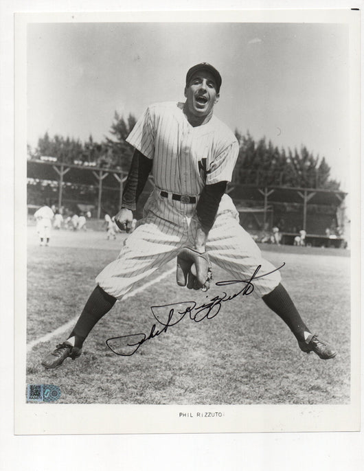 Phil Rizzuto Signed 8x10 Photo (AIV AA24070)