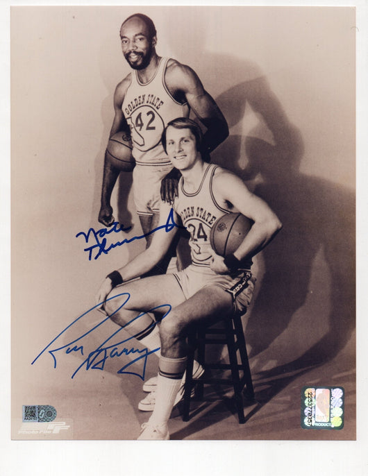 Nate Thurmond & Rick Barry Signed 8x10 Photo (AIV AA24102)