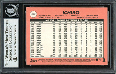 Ichiro Suzuki Autographed 2018 Topps Heritage Card #300 Miami Marlins Beckett BAS #12668056