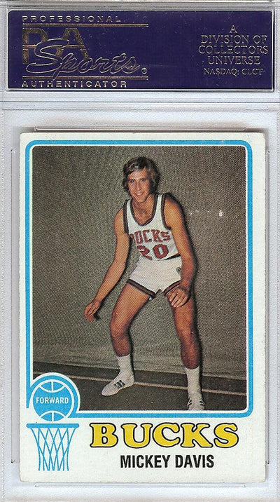 Mickey Davis Autographed 1973 Topps Card #107 Milwaukee Bucks PSA/DNA #83525859