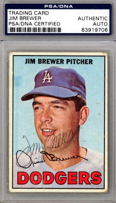 Jim Brewer Autographed 1967 Topps Card #31 Los Angeles Dodgers PSA/DNA #83919706