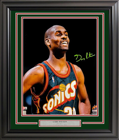 Gary Payton Autographed Framed 16x20 Photo Seattle Supersonics Beckett BAS Witness Stock #209392