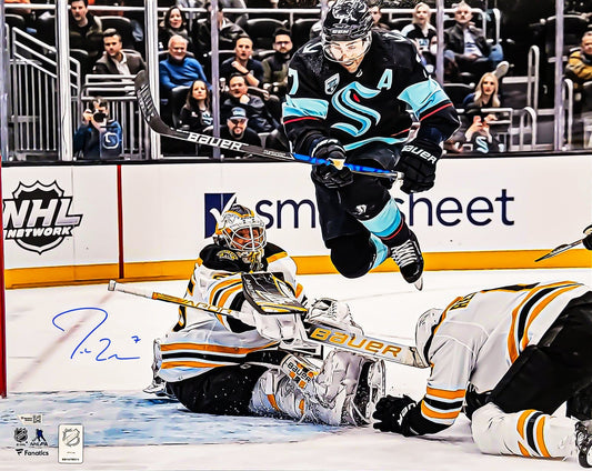 Jordan Eberle Autographed 16x20 Photo Seattle Kraken Jumping Fanatics Holo Stock #211621
