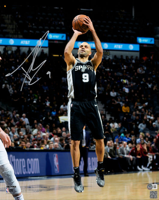 Tony Parker Autographed 16x20 Photo San Antonio Spurs Beckett BAS Witness