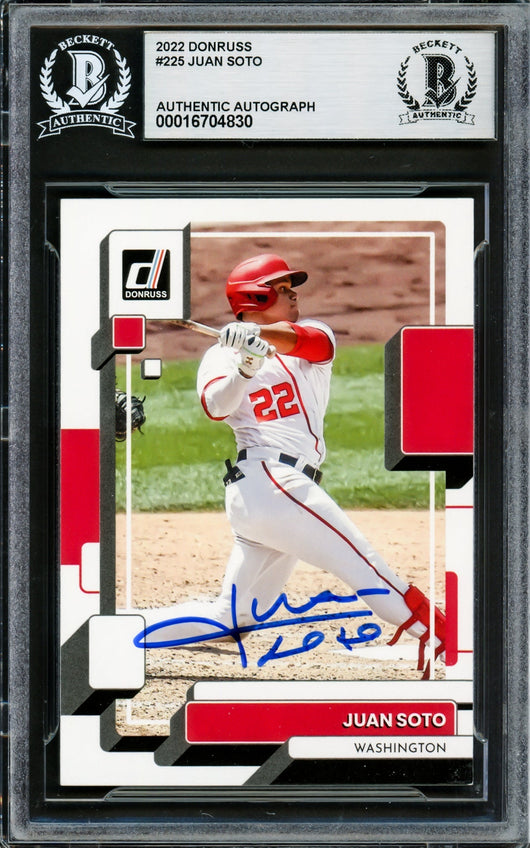 Juan Soto Autographed 2022 Donruss Card #225 New York Yankees Beckett BAS #16704830