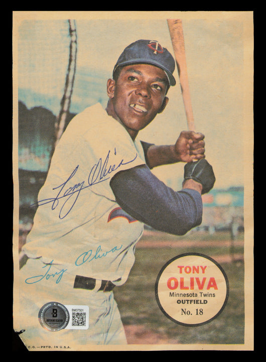 Tony Oliva Autographed 1967 Topps Pin-Ups Minnesota Twins Beckett BAS QR #BM37501