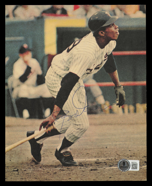 Rod Carew Autographed 7x8 Magazine Page Photo Minnesota Twins Vintage Signature Beckett BAS QR #BM37516