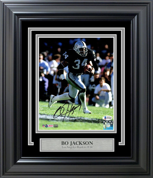Bo Jackson Autographed Framed 8x10 Photo Oakland Raiders Beckett BAS Stock #209429