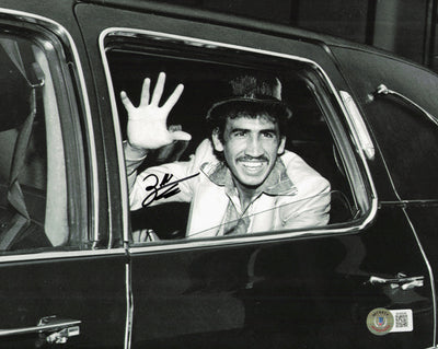 Carlos Zarate Autographed 8x10 Photo Beckett BAS QR #BH29248