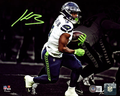 Kenneth Walker III Autographed 8x10 Photo Seattle Seahawks Spotlight Beckett BAS Witness Stock #208164