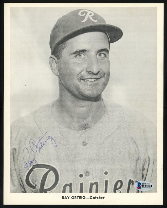 Ray Orteig Autographed 1956-59 Seattle Rainiers Popcorn 8x10 Premium Card 1956-59 Seattle Rainiers Beckett BAS #H44504