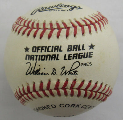 Pat Zachry Signed Auto Baseball B172