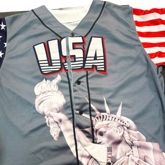 Brian Urlacher Signed HOF 18 Inscription Trump 45 America Baseball Jersey (Beckett)