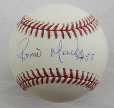 Ramiro Mendoza Signed Auto Rawlings Baseball B161