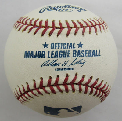 Victor Diaz Signed Auto Rawlings Baseball B165