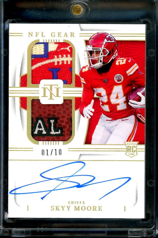 2022 Panini National Treasures Skyy Moore Rookie Auto RPA Gold /10 Chiefs