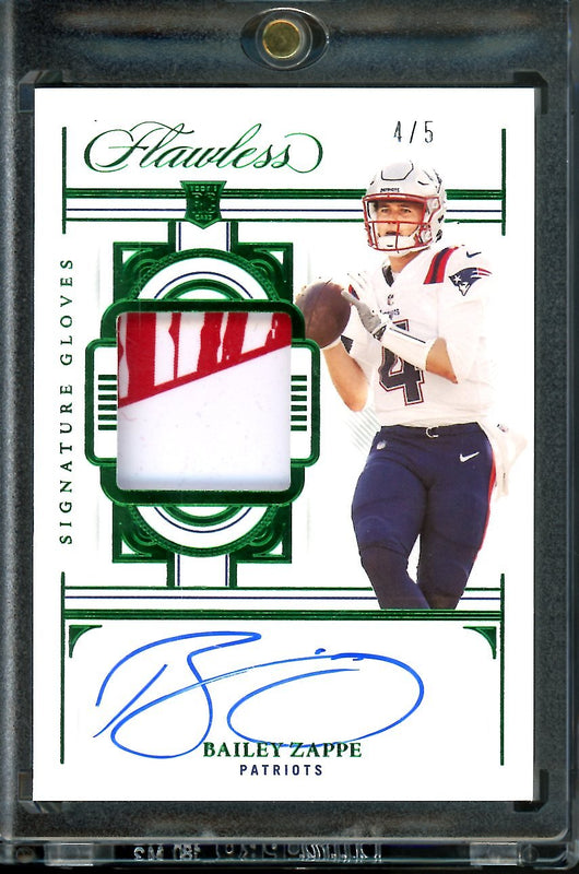 2022 Panini Flawless Bailey Zappe Rookie Auto Signatures Gloves RPA Green /5 Patriots