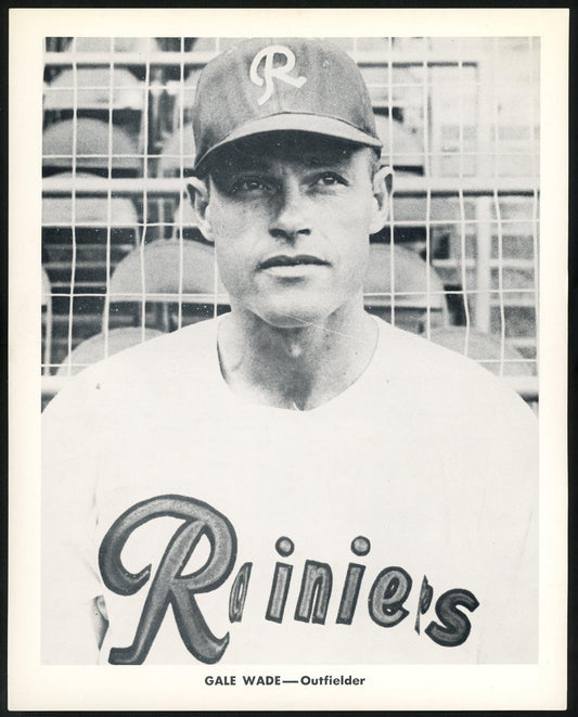 Gale Wade 1956-59 Seattle Rainiers Popcorn 8x10 Premium Card SKU #151554