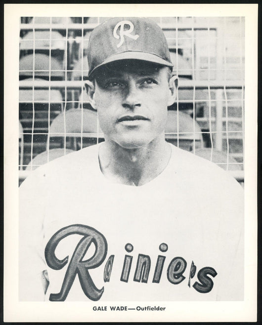Gale Wade 1956-59 Seattle Rainiers Popcorn 8x10 Premium Card SKU #151554