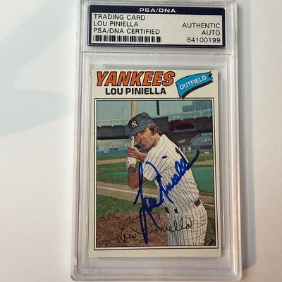 Lou Piniella Signed 1977 Topps Yankees #96 PSA Auto Authentic