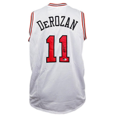 DeMar DeRozan Signed Chicago White Basketball Jersey (Beckett)
