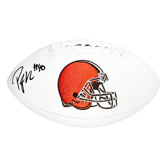Peyton Hillis Signed Cleveland Browns Official NFL Team Logo Football (JSA)