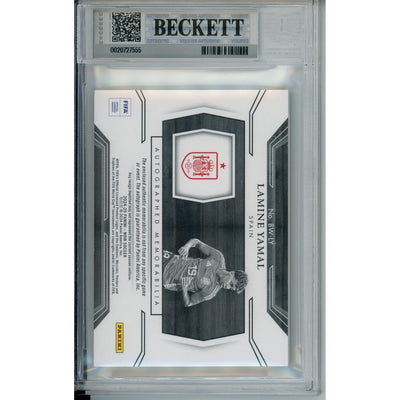 Sports Graded: Lamine Yamal #25 Panini Noir Autograph (2024-25) B&W Beckett 8.5