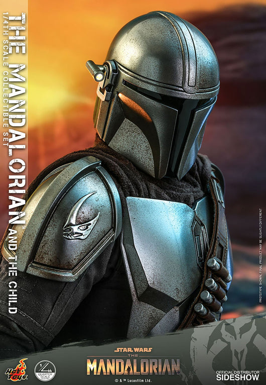 The Mandalorian and The Child Quarter Scale Collectible Set